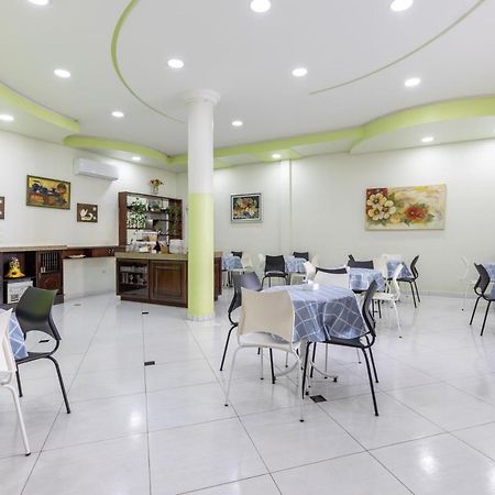 Francisco Beltrão Hotel Lisbor מראה חיצוני תמונה
