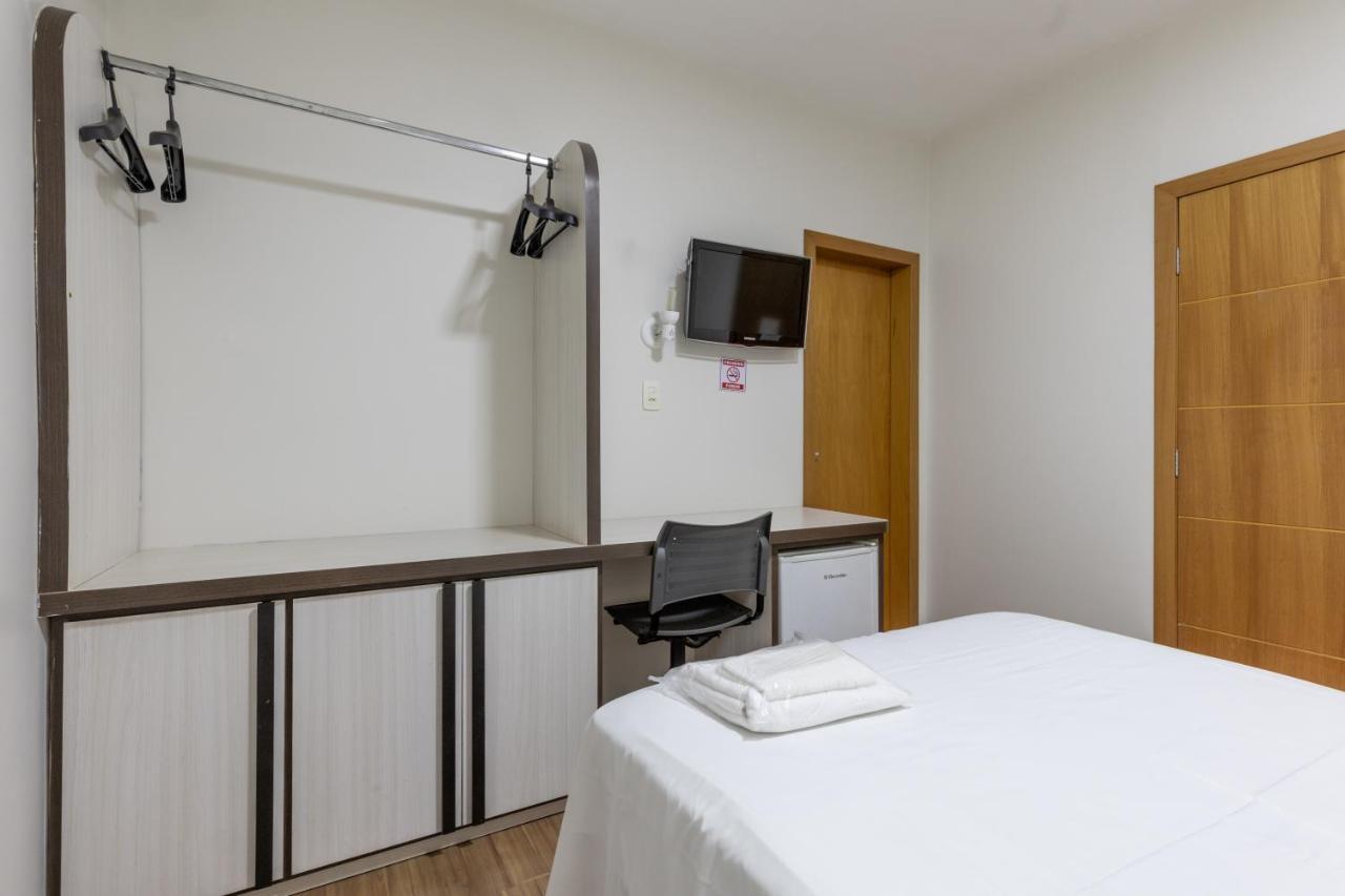 Francisco Beltrão Hotel Lisbor מראה חיצוני תמונה